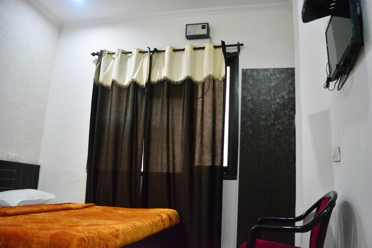 Sharma'S Bnb อัมริตสา ภายนอก รูปภาพ