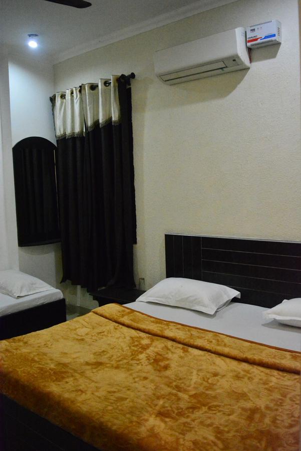 Sharma'S Bnb อัมริตสา ภายนอก รูปภาพ